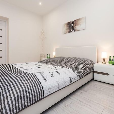 Apartament Silesian Vip Zabrze Exterior foto